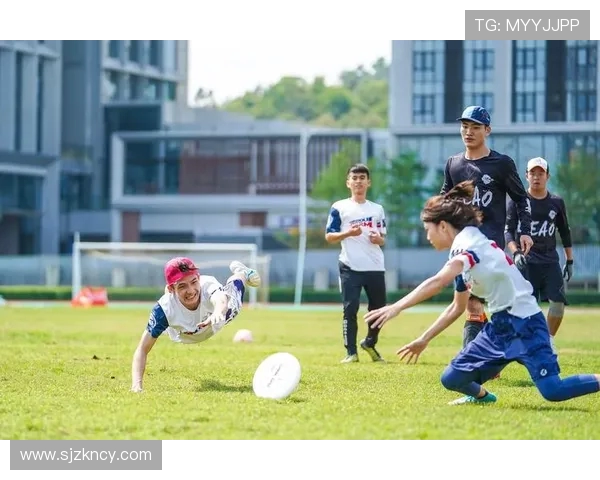 广州飞盘队的奋斗与荣耀:极限运动会的精彩历程揭秘 广州飞盘队的奋斗与荣耀:极限运动会的精彩历程揭秘