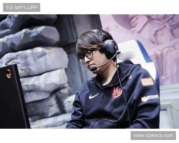 深度对话：黄静如何在英雄联盟中书写自己的传奇人生