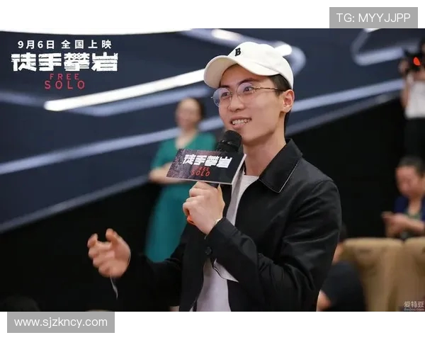 重庆攀岩队团队协作引发热议背后的争议与反思