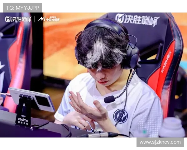 世界大师赛分析IG选手个人能力的精彩表现与影响